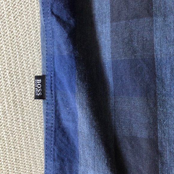 Hugo Boss regular fit 2XL - Picture 9 of 10